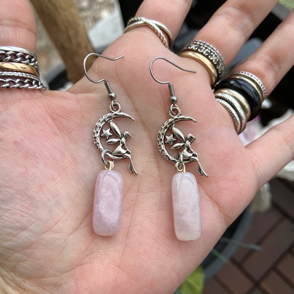 Fairy quartz earrings . Rose quartz silver moon fairy star dangly earrings - Picture 6 of 8